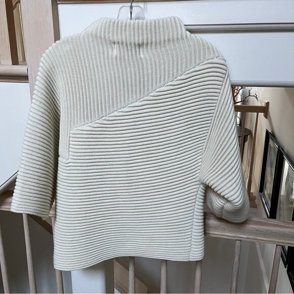 J.O.A Los Angeles Jane Ribbed Mock neck Sweater in Creamy White S - Picture 7 of 11